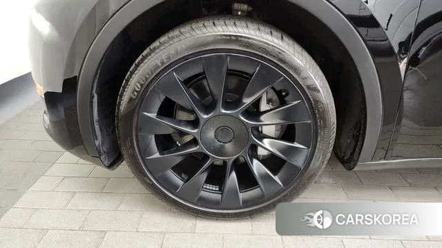 Tesla Model Y id 3472363 из Кореи 15