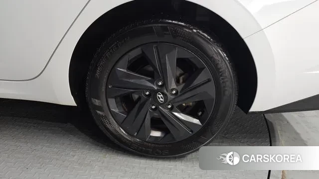 Hyundai Avante Hybrid (CN7) id 3508357 из Кореи 15