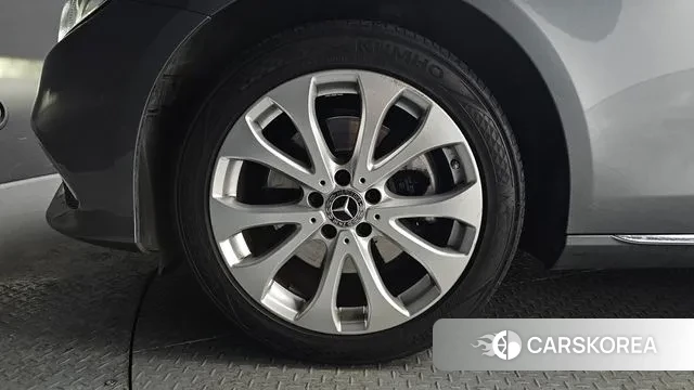 Mercedes-Benz E-Class W213 id 3656780 из Кореи 15