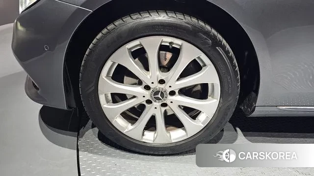 Mercedes-Benz E-Class W213 id 3480209 из Кореи 15