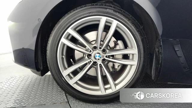 BMW 6 Series GT (G32) id 3853291 из Кореи 15