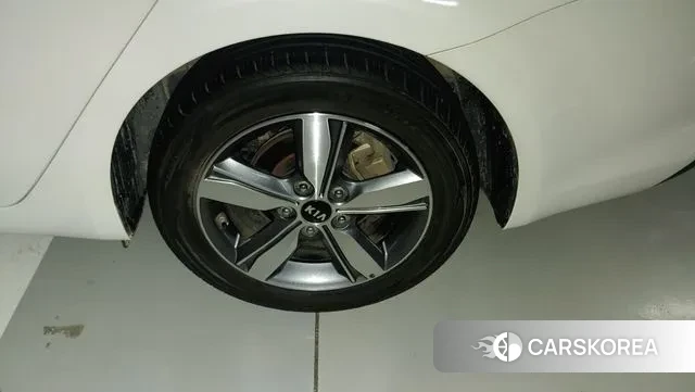 Kia The New K3 id 3303018 из Кореи 15