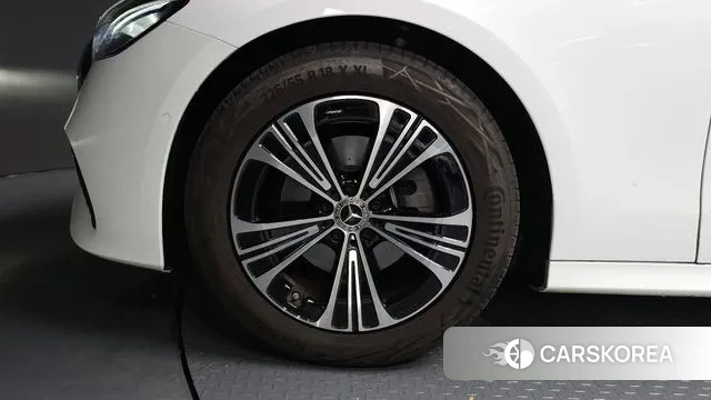 Mercedes-Benz E-Class W214 id 3388224 из Кореи 15