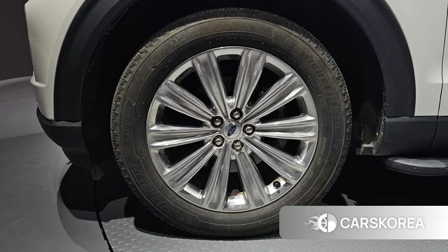 Ford Explorer 6th Generation id 4549158 из Кореи 33
