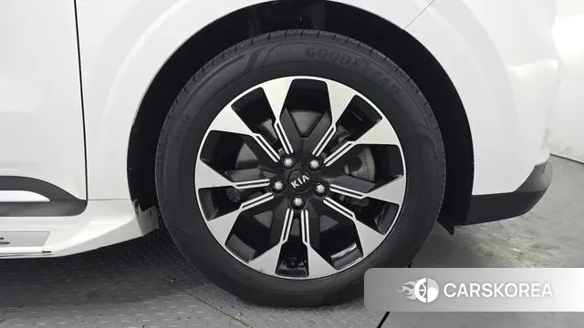 Kia Carnival 4th generation id 3660573 из Кореи 15