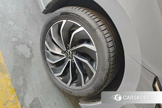 Volkswagen Golf id 4264529 из Китая 10