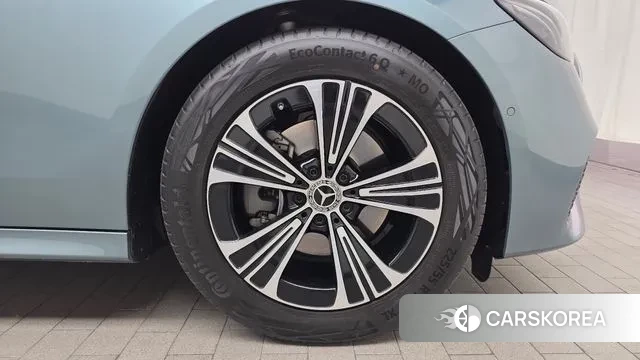 Mercedes-Benz E-Class W214 id 3451918 из Кореи 15