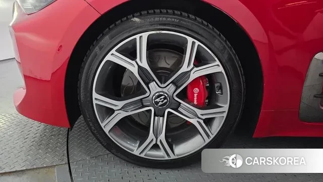 Kia Stinger id 3736961 из Кореи 15