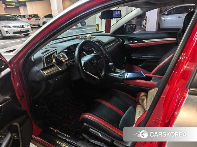Honda Civic 2021 Серебристо-серый из Китая, фото 5