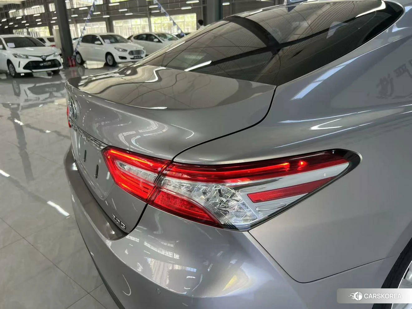 Toyota Camry id 4512841 из Китая 19