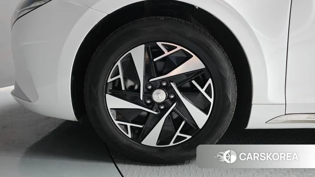Hyundai The New Grandeur IG Hybrid id 4415211 из Кореи 28