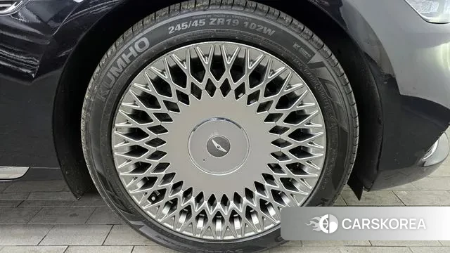 Genesis G90 id 3601118 из Кореи 15