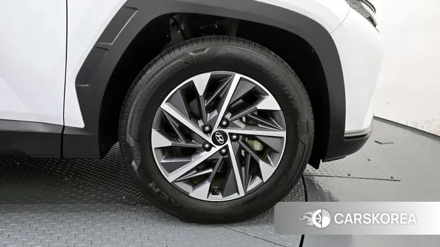 Hyundai Tucson (NX4) id 3597563 из Кореи 15