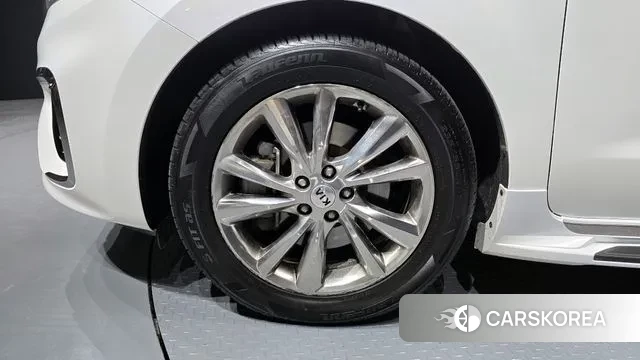 Kia The New Carnival id 2941323 из Кореи 15