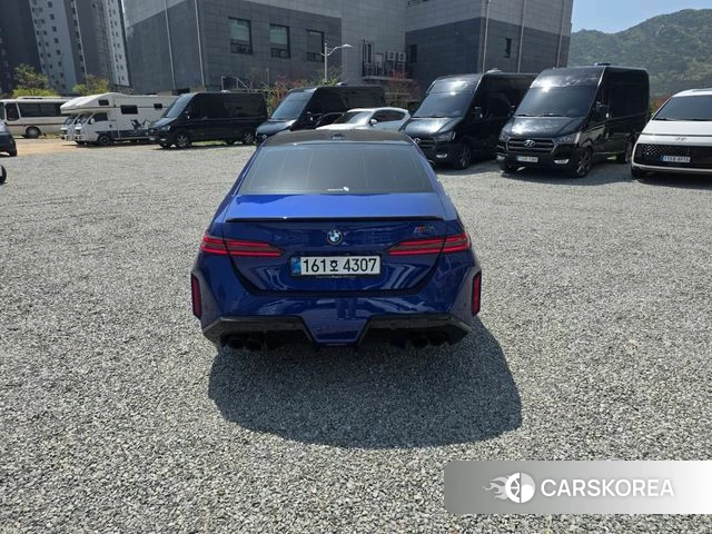 BMW M5 (G90) 2025 Синий из Кореи, фото 6