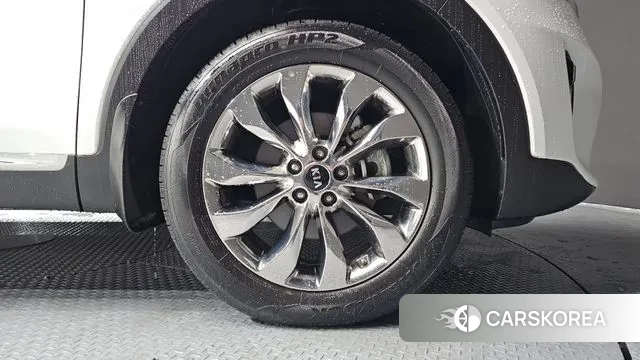 Kia The New Sorento id 3713597 из Кореи 15