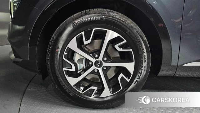 Kia Sportage 5th Generation Hybrid id 4322115 из Кореи 25