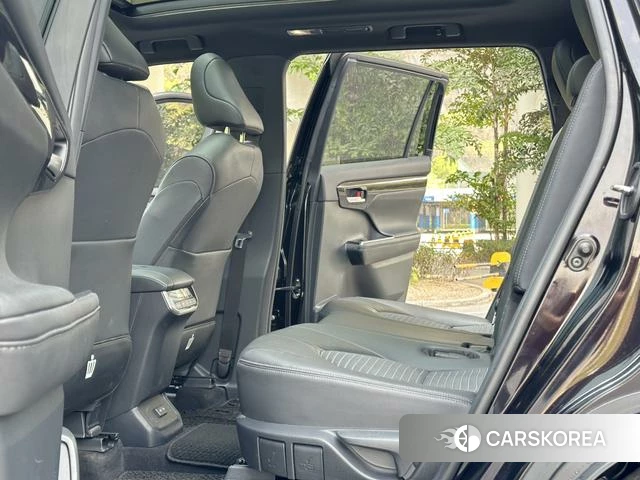 Toyota Crown Lufang id 4260673 из Китая 13