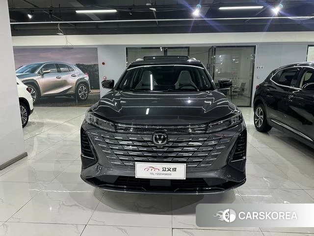 Chang'an CS75 PLUS 2026 Темно-серый из Китая, фото 6