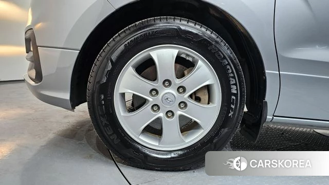 Hyundai The New Grand Starex id 4384404 из Кореи 15