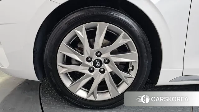 Hyundai The New Grandeur IG Hybrid id 3747408 из Кореи 15