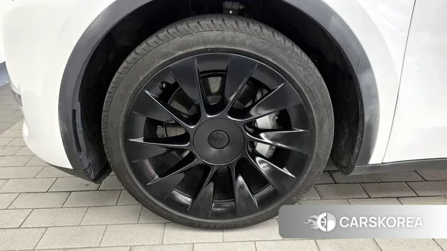Tesla Model Y id 3053018 из Кореи 15