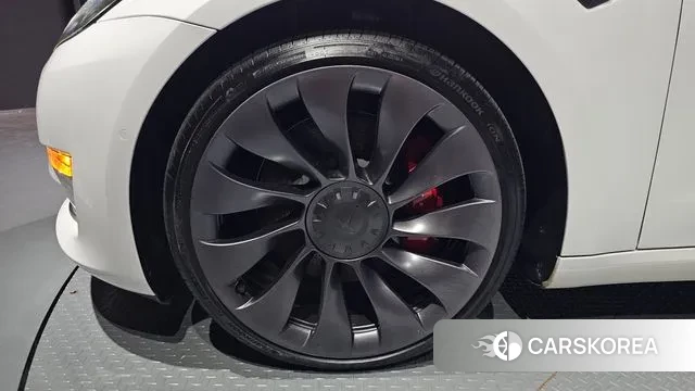 Tesla Model 3 id 2965075 из Кореи 15