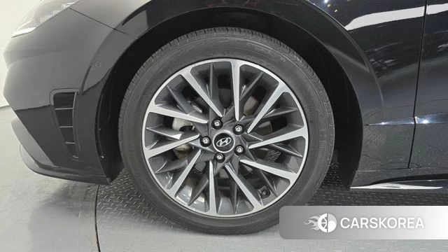 Hyundai Sonata (DN8) id 3942414 из Кореи 15