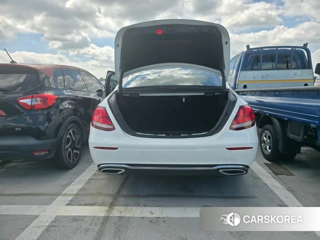 Mercedes-Benz E-Class W213 id 4637565 из Кореи 14