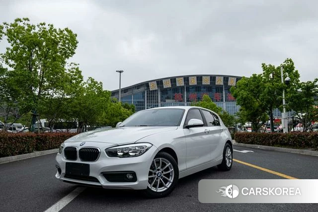 BMW 1 series (imported) 2019 Белый из Китая, фото 5