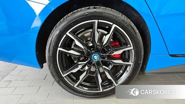 BMW i4 id 3934195 из Кореи 16