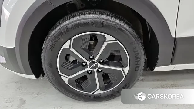 Kia Di Ol Nu Niro id 3680607 из Кореи 9