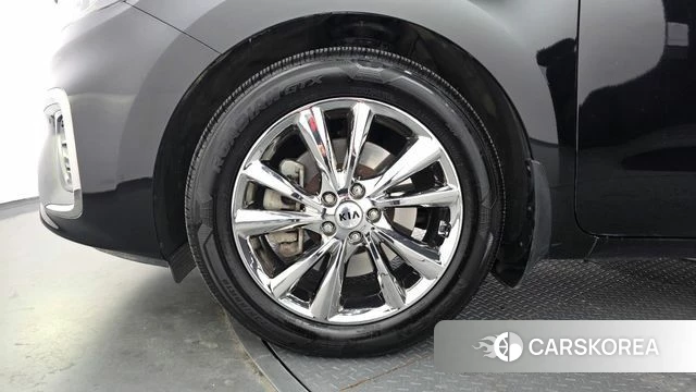 Kia The New Carnival id 3796006 из Кореи 15