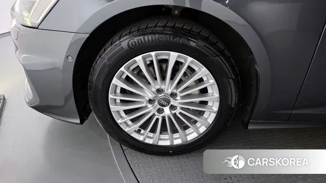 Audi A6 (C8) id 3023479 из Кореи 15