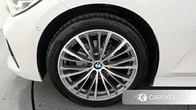 BMW 3 Series (G20) id 3788221 из Кореи 15