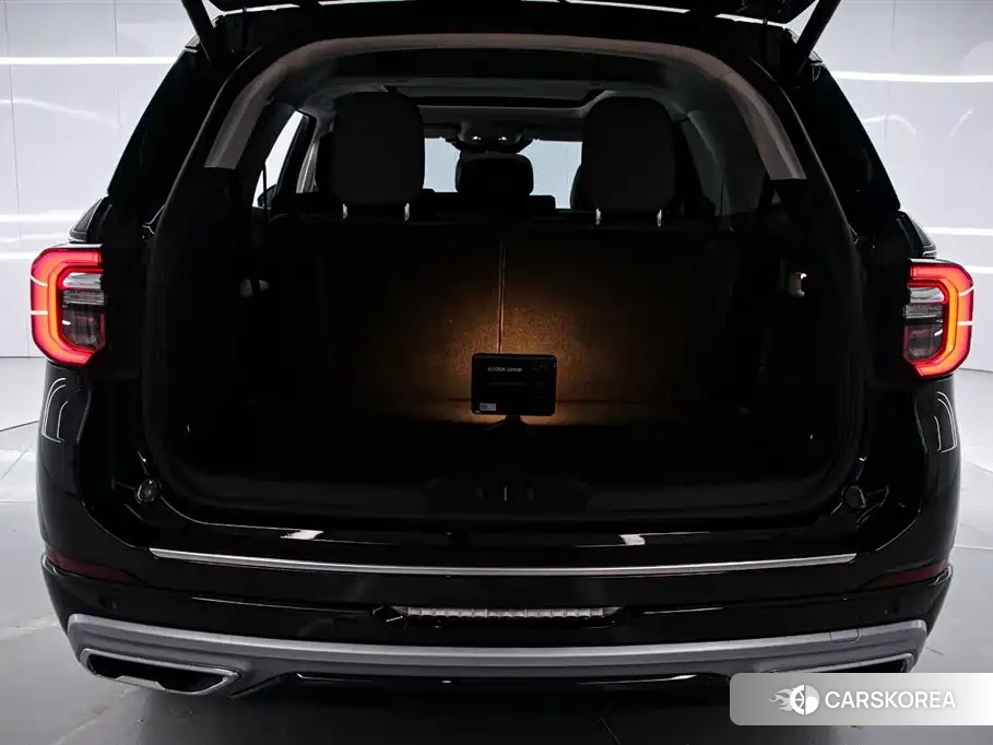 Ford Explorer id 4515413 из Китая 12