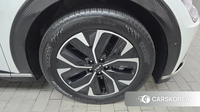 Kia EV6 id 3007138 из Кореи 15