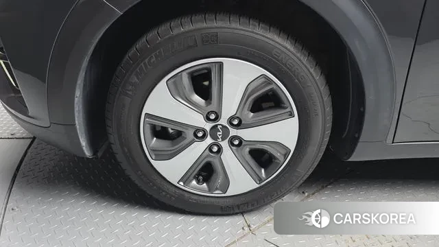 Kia The New Niro id 3247513 из Кореи 15