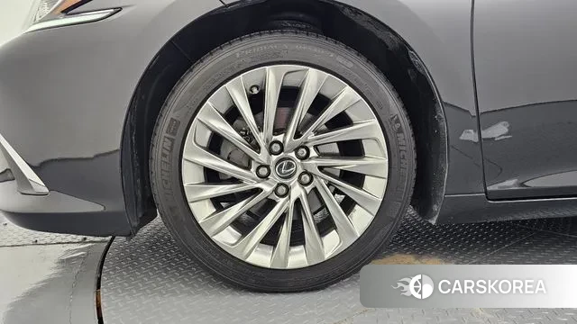 Lexus ES300h 7th generation id 3557150 из Кореи 15