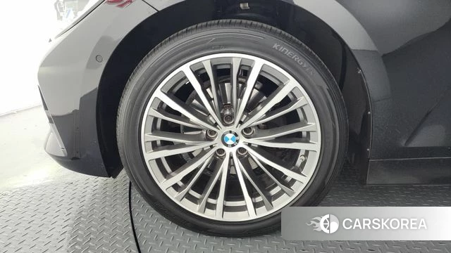 BMW 3 Series (G20) id 4267478 из Кореи 26