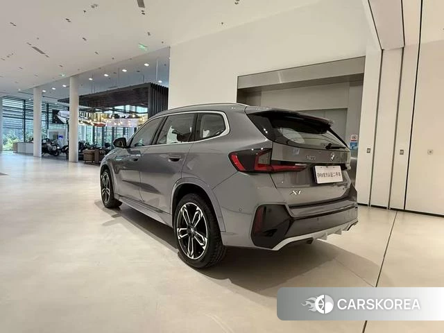 BMW X1 id 4255914 из Китая 14