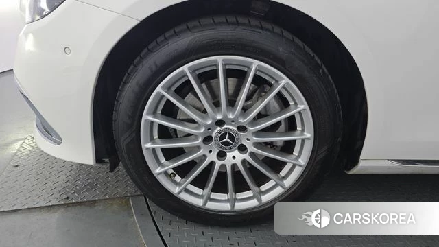 Mercedes-Benz E-Class W213 id 4230777 из Кореи 15