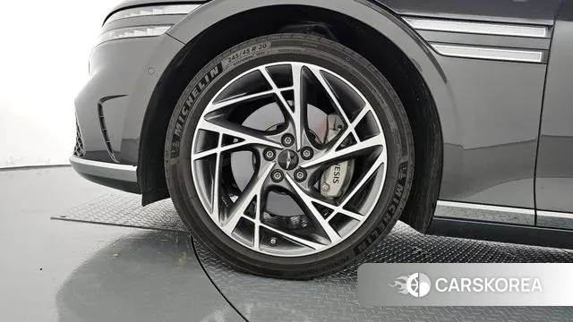 Genesis G90 (RS4) id 3016905 из Кореи 15