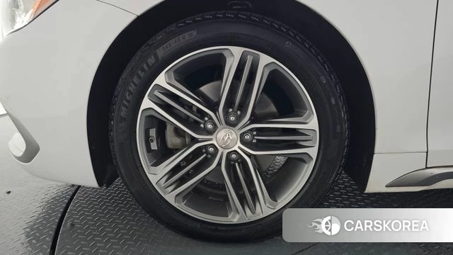 Hyundai Grandeur IG id 4520749 из Кореи 26