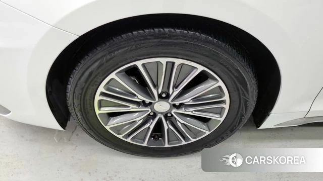 Hyundai Grandeur IG Hybrid id 4384513 из Кореи 13