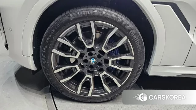 BMW X6 (G06) id 3036248 из Кореи 15