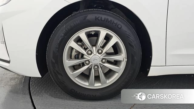 Hyundai The New Avante AD id 3924339 из Кореи 15