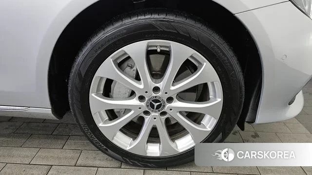 Mercedes-Benz E-Class W213 id 3525659 из Кореи 15