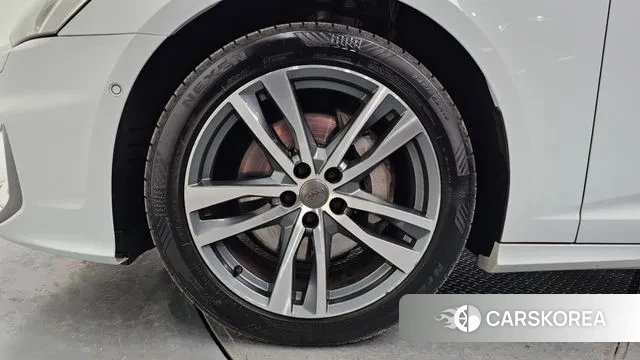 Audi A6 (C8) id 3665637 из Кореи 15