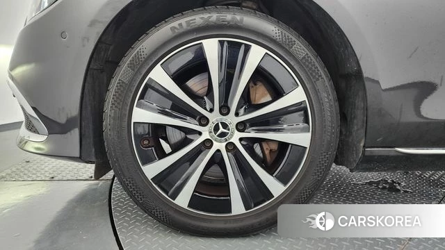 Mercedes-Benz E-Class W213 id 4894485 из Кореи 28